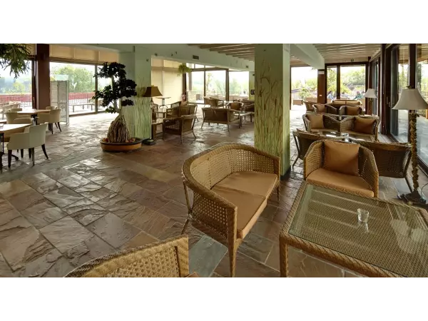 piaskowiec z indi czerwony