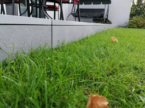 Wykonczenie krawedzi tarasu wentylowanego