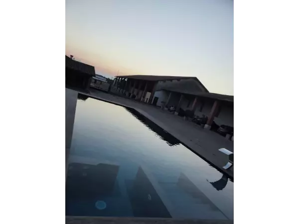 jak wykończyć krawedz basenu